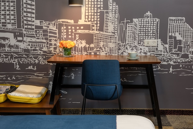 エンバシー ホテル テルアビブ