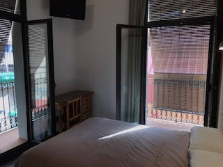 ホスタル ラジオ