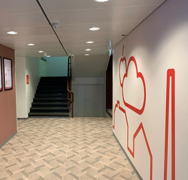 オメナ ホテル ヘルシンキ レンロティンカトゥ