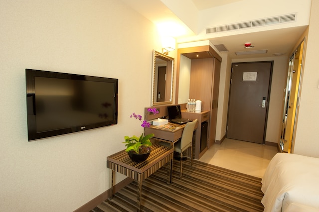 リシウアン インターナショナル ホテル (麗軒國際飯店)