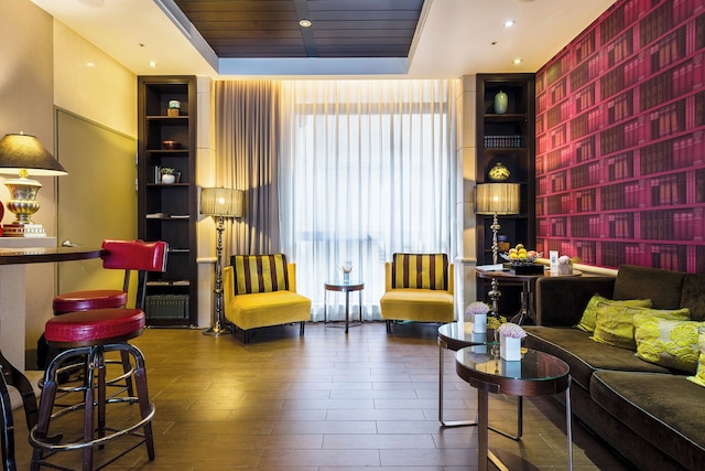 レオフー レジデンシーズ (六福居)