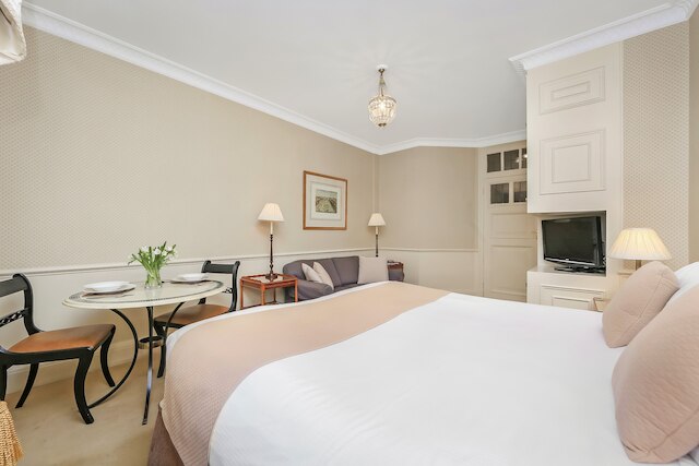 44 カーゾン ストリート アパートメンツ バイ マンズリー