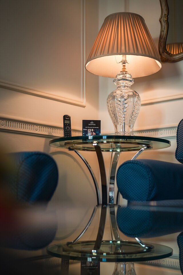 44 カーゾン ストリート アパートメンツ バイ マンズリー