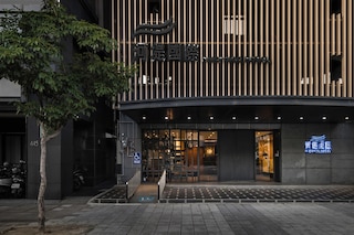 ザ リバーサイド ホテル インターナショナル