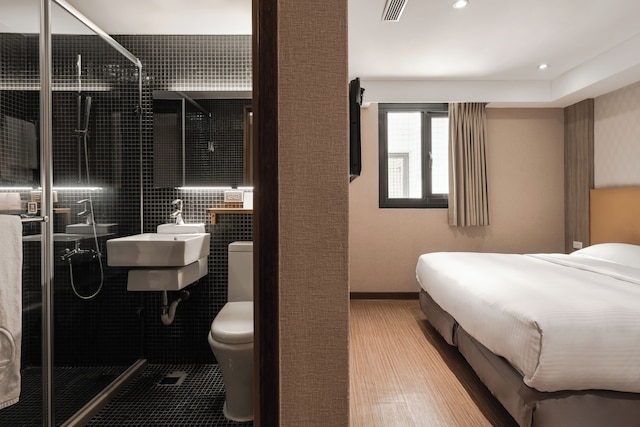 ザ リバーサイド ホテル インターナショナル