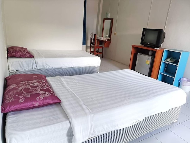 ピヤポーン ヒル パラダイス