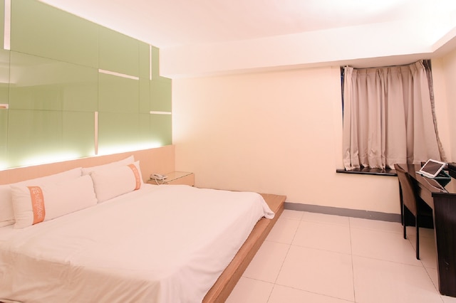 キーウィー エクスプレス ホテル - 高雄 ステーション (奇異果快捷旅店 - 高雄車站店)