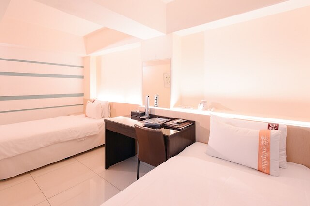 キーウィー エクスプレス ホテル - 高雄 ステーション (奇異果快捷旅店 - 高雄車站店)