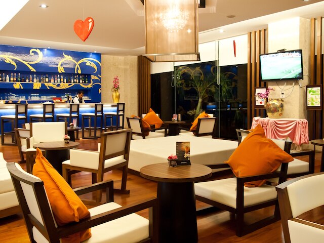 グランドジョムティエンパレスホテル