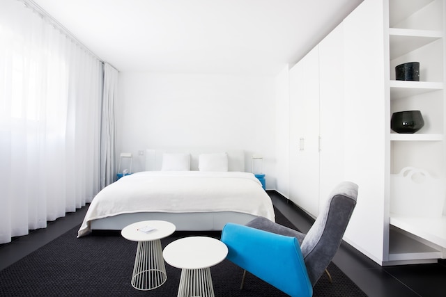 ブラン カラ - アダルト オンリー