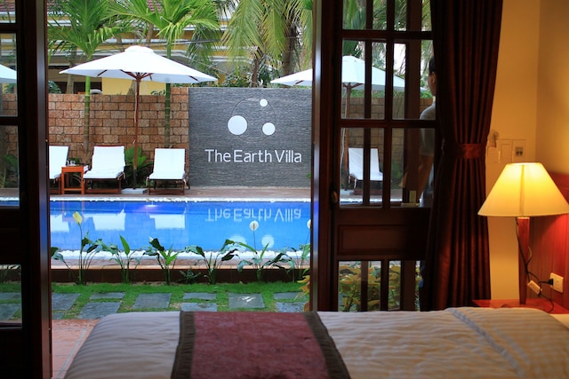 ジ アース ヴィラ