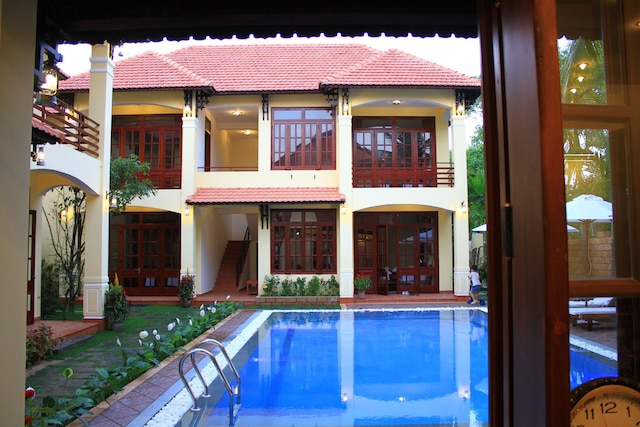 ジ アース ヴィラ