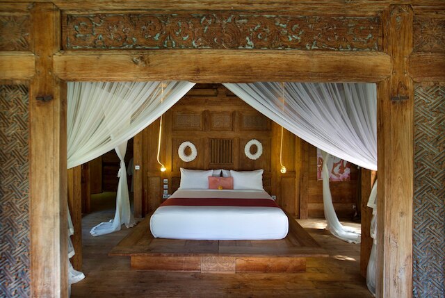 ブルー カルマ ビレッジ