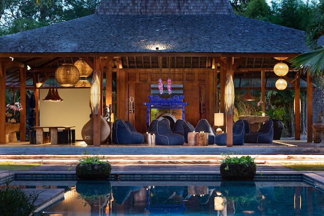 ブルー カルマ ビレッジ