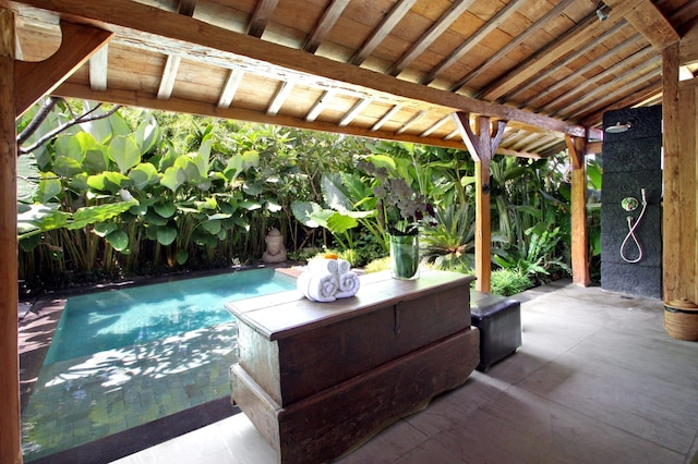 ブルー カルマ ビレッジ