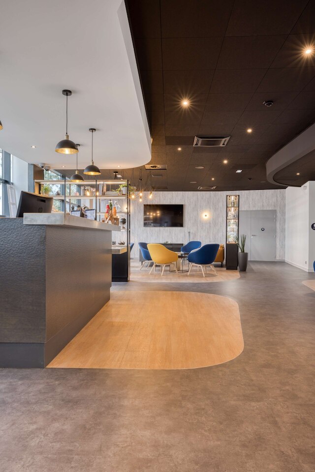 カンパニール レンヌ シュッド - サン ジャック