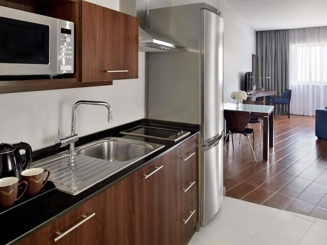 モーベンピック  ホテル アパートメンツ アル マムザル ドバイ