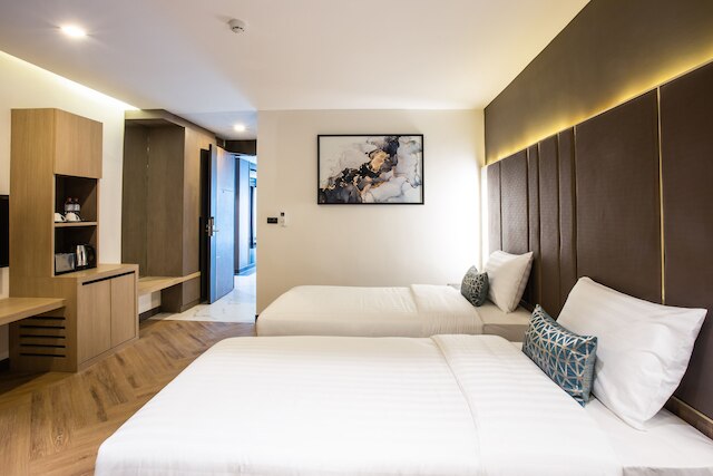 D ヴァリーモンタラトンロー 25