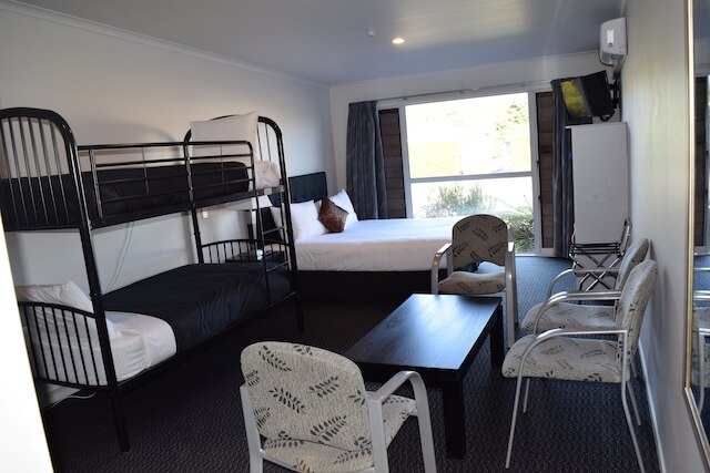 シルバーファーン ロッジ