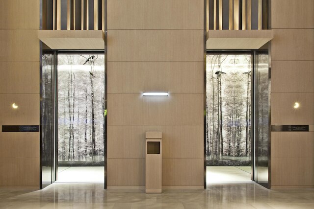 ジ イースト ホテル杭州 (東方大酒店 杭州)