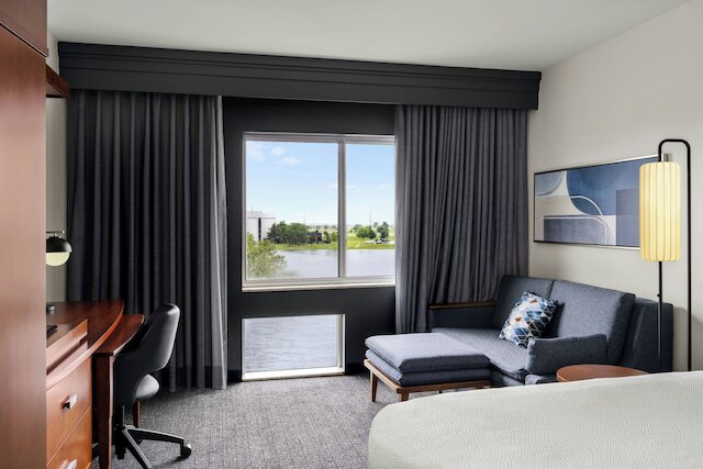 コートヤード バイ マリオット エバンズビル イースト