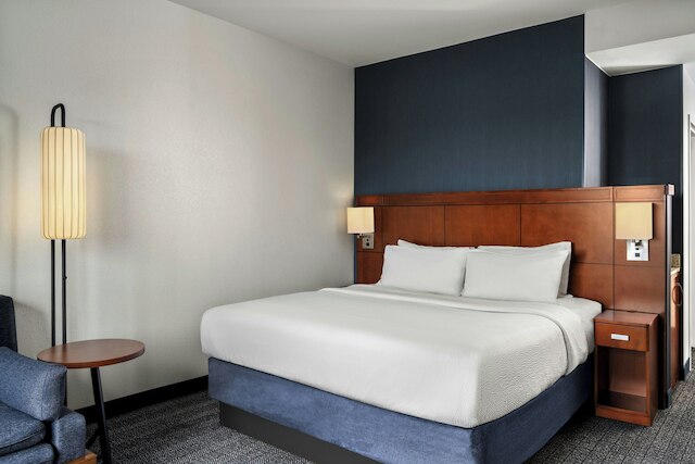 コートヤード バイ マリオット エバンズビル イースト