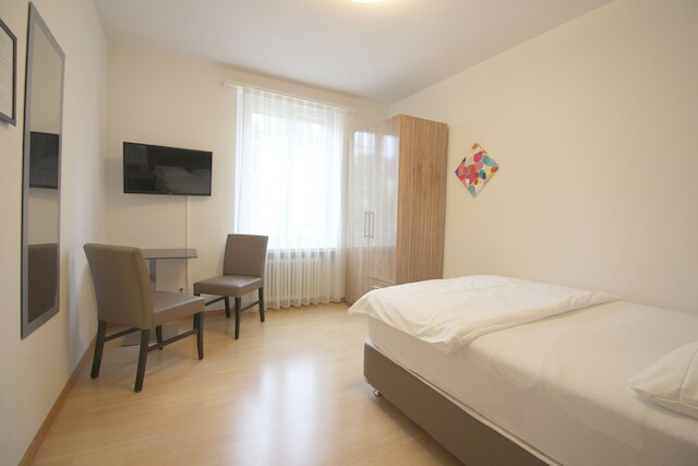 アパートメンツ スイス スター オーセルシル