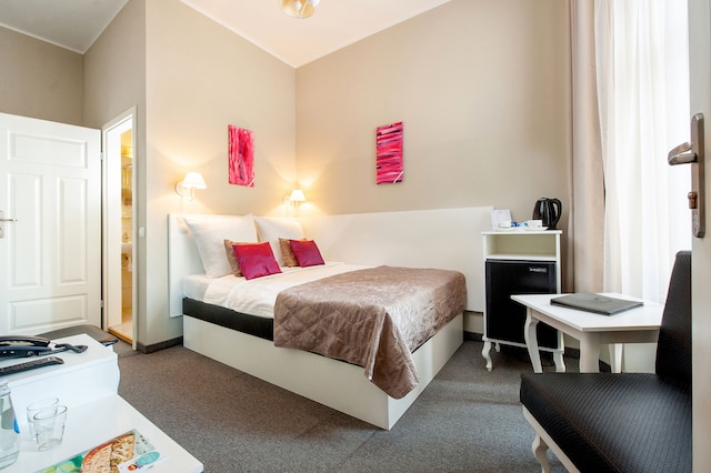 レオン アパートホテル