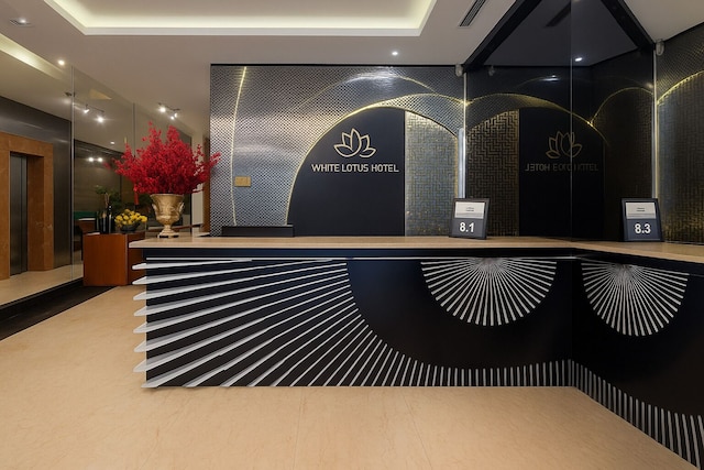 ホワイト ロータス ホテル サイゴン