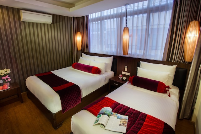 ゴールデン アート ホテル