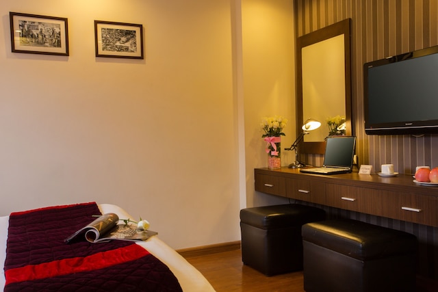 ゴールデン アート ホテル