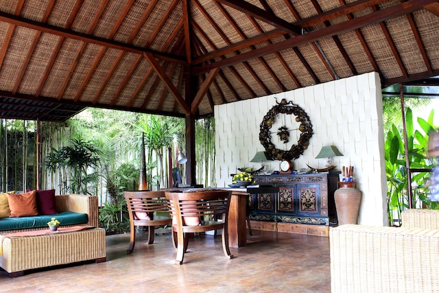 ジュンジュンガン ウブド ホテル & スパ