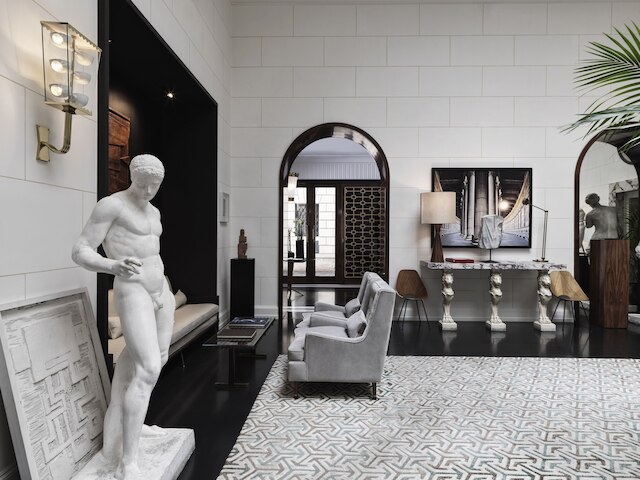 J.K. プレース ローマ