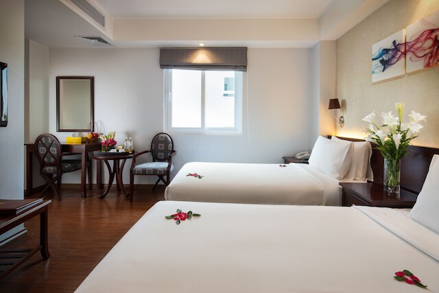 ドラゴン パール ホテル (龍口明珠大酒店)