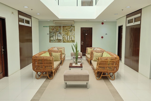 ホリデー スイーツ ビジネス ディストリクト (エンパイア スイーツ ホテル)