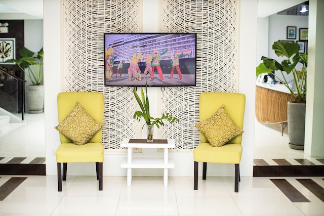 ホリデー スイーツ ビジネス ディストリクト (エンパイア スイーツ ホテル)