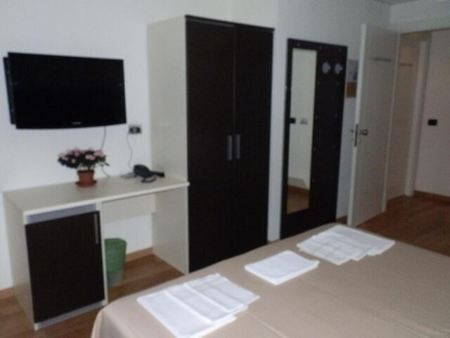 ダリンジェニェーリ