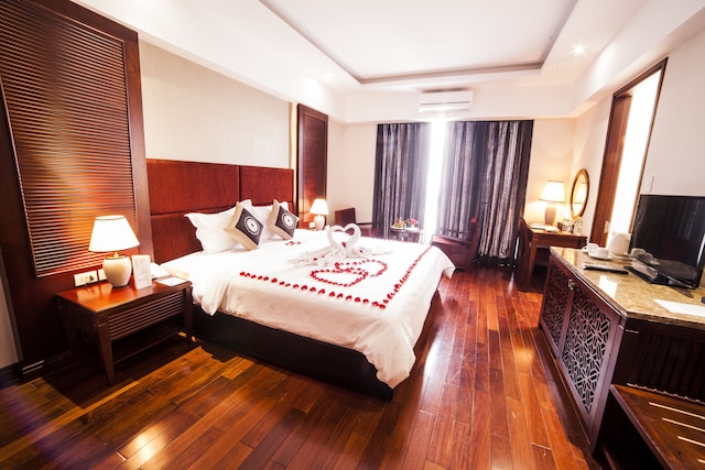 ムーンライト ホテル フエ