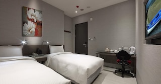 チージン イン (清淨旅棧)