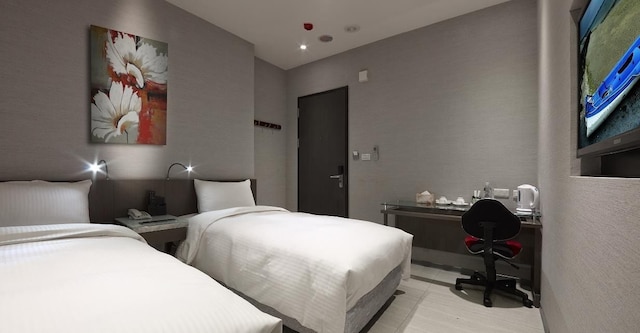 チージン イン (清淨旅棧)