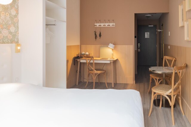 カーム アパート & ホステル