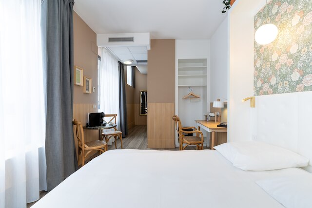 カーム アパート & ホステル