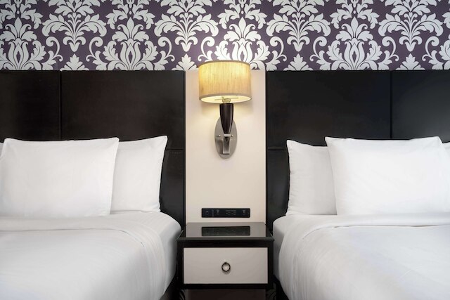 ベスト ウエスタン プレミア ヘラルド スクエア