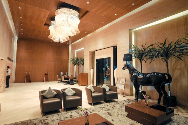 モノテル ラグジュアリー ビジネス ホテル