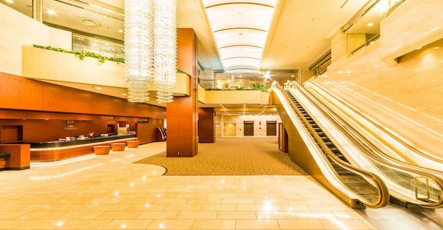 ザ クラウンパレス新阪急高知