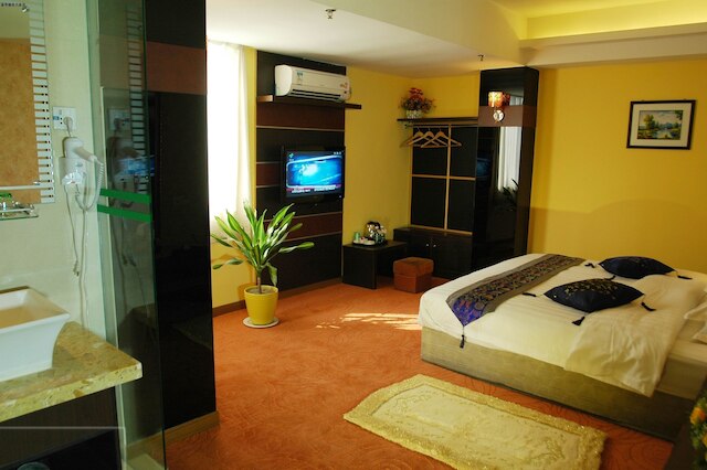 ホーム クラブ ホテル (家园连锁酒店) 世贸店