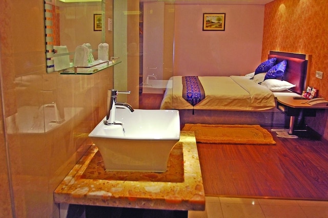 ホーム クラブ ホテル (家园连锁酒店) 世贸店