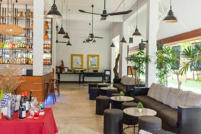 サラサラ ホテル