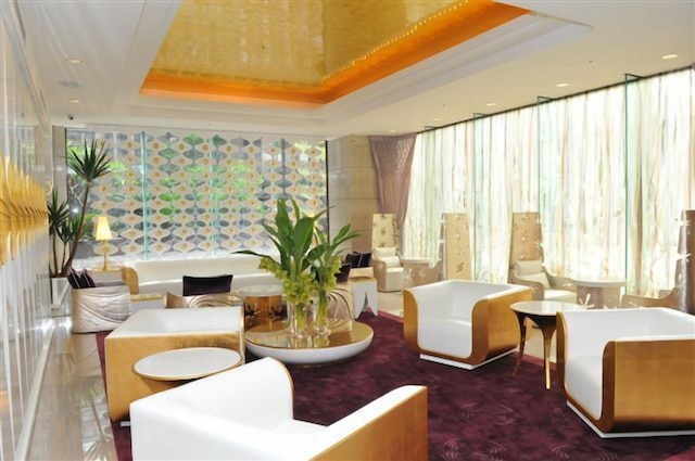 モナーク スカイライン ホテル (尊爵天際大飯店)