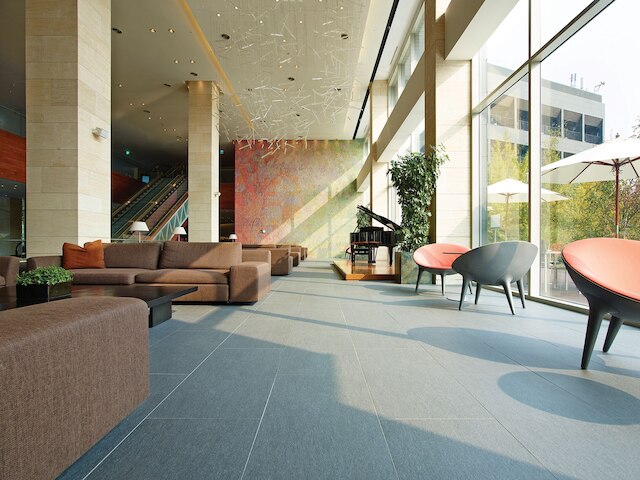 ローリング ヒルズ ホテル